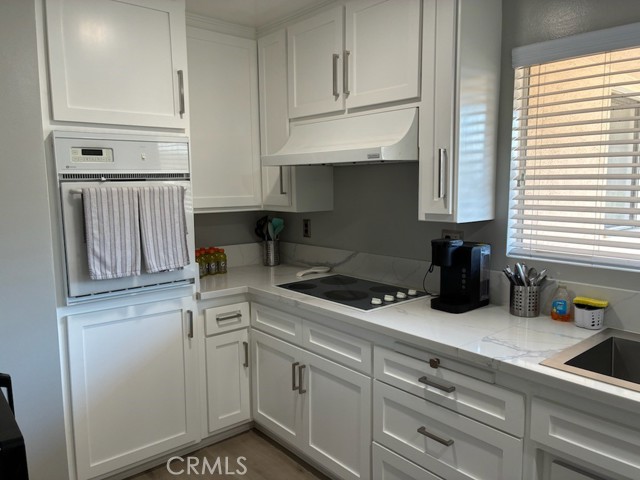 Detail Gallery Image 11 of 28 For 919 N Minter, Santa Ana,  CA 92701 - 2 Beds | 2 Baths