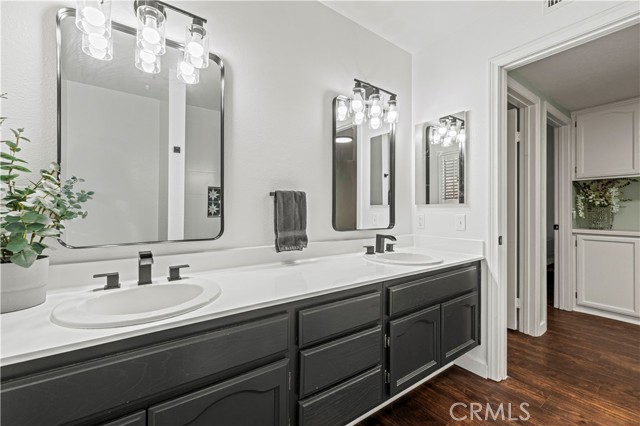 28777 Kathleen Avenue, Saugus CA: https://media.crmls.org/medias/be7dfc30-b4ec-4b41-91cb-28b0194d75ba.jpg