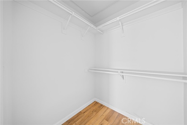 Image 20 of 50 For 7027 Avignon Drive