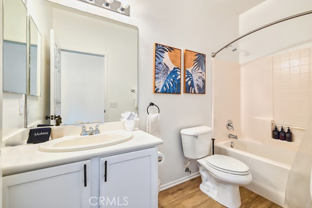 43540 Brahea Court, Indio CA: https://media.crmls.org/medias/be7fc287-e91f-48f4-b55b-21a6e1b41a2d.jpg