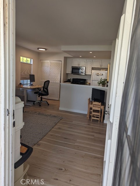 Detail Gallery Image 7 of 10 For 730 Eastshore #1,  Chula Vista,  CA 91913 - 1 Beds | 1 Baths