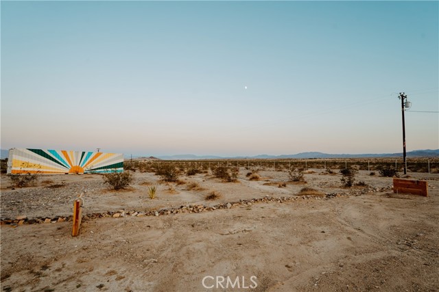79124 Valle Vista Road, 29 Palms CA: https://media.crmls.org/medias/be80206d-f04d-4bd5-bb48-d3ad1923a371.jpg