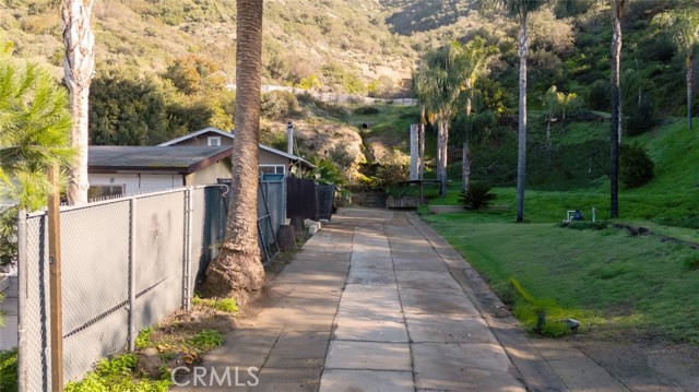 Detail Gallery Image 3 of 43 For 21431 Stans Lane, Laguna Beach,  CA 92651 - – Beds | – Baths