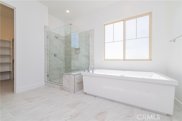 Detail Gallery Image 13 of 27 For 200 Carmine, Irvine,  CA 92620 - 4 Beds | 3 Baths