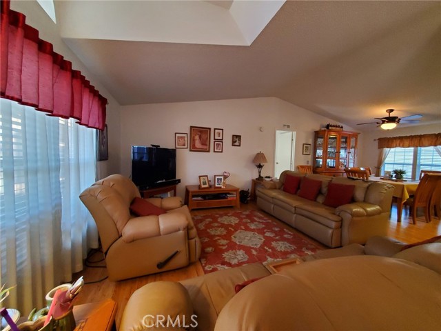 29021 Bouquet Canyon Road, Saugus, California 91350, 3 Bedrooms Bedrooms, ,2 BathroomsBathrooms,Residential,For Sale,Bouquet Canyon,SR24234367