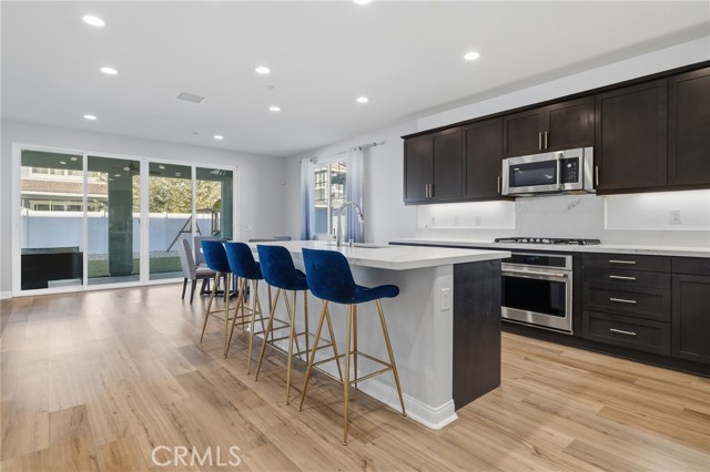 Detail Gallery Image 7 of 53 For 369 Rose St, Fillmore,  CA 93015 - 5 Beds | 3/1 Baths