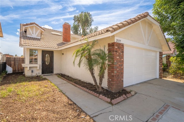 Detail Gallery Image 2 of 23 For 25177 Dana Ln, Moreno Valley,  CA 92551 - 3 Beds | 2 Baths