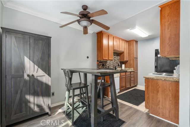 1240 N Broadway, Escondido CA: https://media.crmls.org/medias/be824426-9e83-4190-ae1f-96ba1707ae7e.jpg