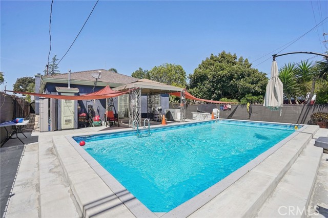 Detail Gallery Image 18 of 20 For 3336 Cherokee Ave, South Gate,  CA 90280 - 4 Beds | 2 Baths