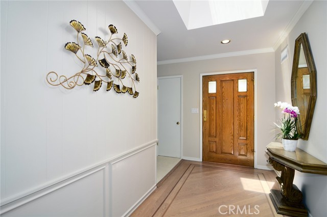 Detail Gallery Image 5 of 48 For 4510 Triste Pl, Tarzana,  CA 91356 - 4 Beds | 3 Baths