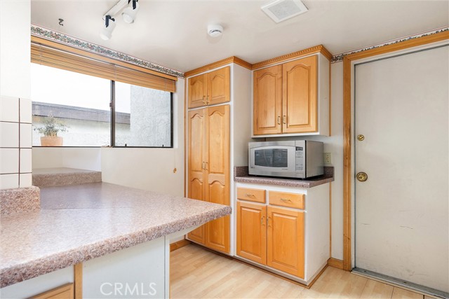 Detail Gallery Image 12 of 20 For 221 Marquis Pl, Santa Maria,  CA 93454 - 2 Beds | 2 Baths