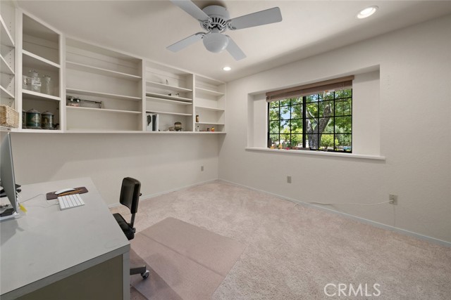 8830 San Gabriel Road, Atascadero CA: https://media.crmls.org/medias/be84847e-cb31-4323-beba-f3b23781ecc3.jpg