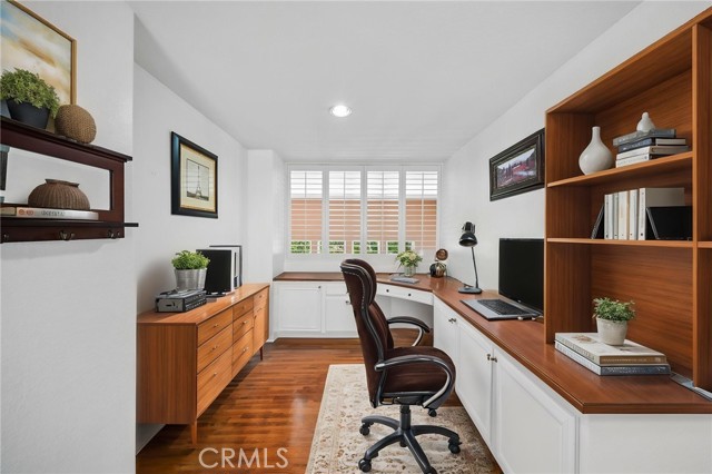 Detail Gallery Image 24 of 65 For 29 Villa Roma, Lake Elsinore,  CA 92532 - 4 Beds | 2/1 Baths