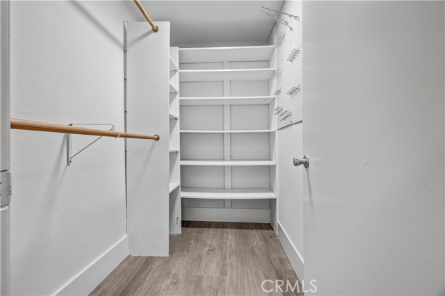7035 Woodley Avenue, Van Nuys CA: https://media.crmls.org/medias/be85235a-c114-4a25-93be-32ccaa254641.jpg