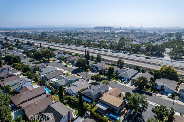 Detail Gallery Image 32 of 38 For 1721 Green Meadow Ave, Tustin,  CA 92780 - 4 Beds | 2/1 Baths