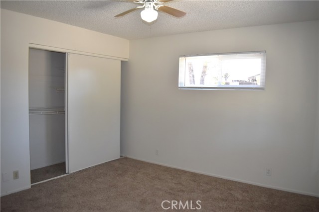 18107 Sycamore Street, Hesperia CA: https://media.crmls.org/medias/be879580-03e7-4f9b-968f-b1f9632c2da9.jpg