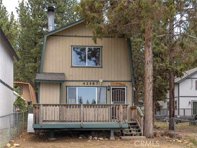 Detail Gallery Image 1 of 28 For 42587 Falcon Ave, Big Bear Lake,  CA 92315 - 2 Beds | 2 Baths