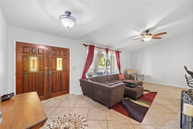 Detail Gallery Image 5 of 18 For 41650 Fulton Ave, Hemet,  CA 92544 - 3 Beds | 2 Baths