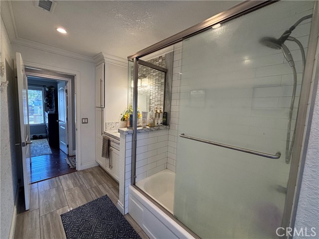 Detail Gallery Image 13 of 19 For 17010 via Los Caballeros, Riverside,  CA 92504 - 4 Beds | 2 Baths