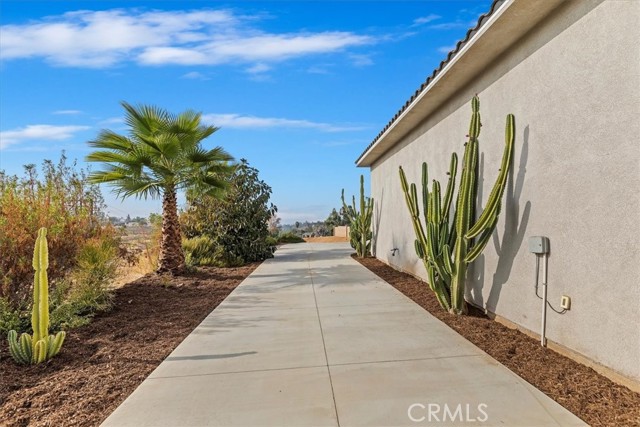 Detail Gallery Image 69 of 74 For 17180 Mockingbird Canyon Rd, Riverside,  CA 92504 - 6 Beds | 4/1 Baths