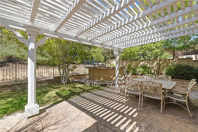 26821 Peppertree Drive, Valencia CA: https://media.crmls.org/medias/be893488-24ab-424d-9fb2-44a5f733c4e2.jpg