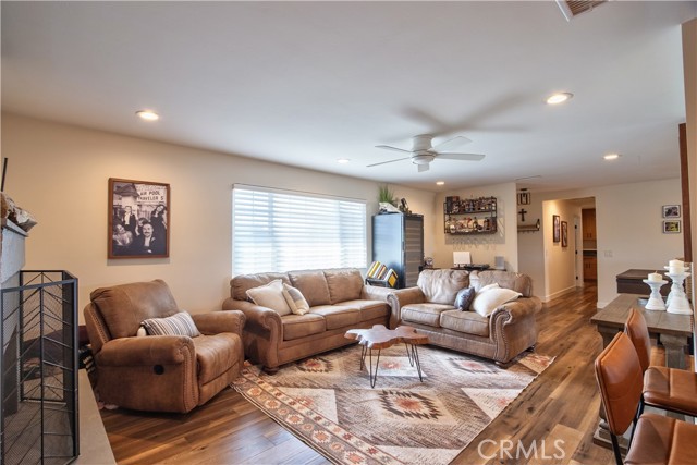 Detail Gallery Image 17 of 43 For 1409 Gerlar Ln, Ramona,  CA 92065 - 3 Beds | 2 Baths