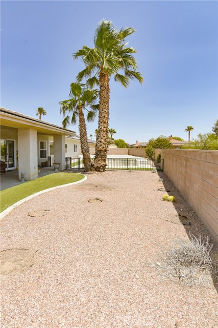 Detail Gallery Image 45 of 50 For 19187 Glenbrook Cir, Apple Valley,  CA 92308 - 3 Beds | 2/1 Baths