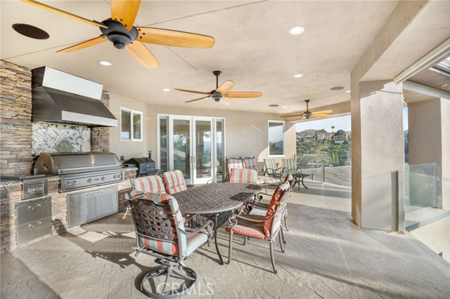 Image 52 of 75 For 22571 Canyon Lake Drive