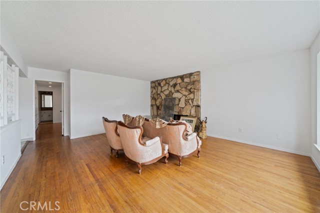 Detail Gallery Image 5 of 42 For 6449 Triton, Pico Rivera,  CA 90660 - 4 Beds | 2 Baths