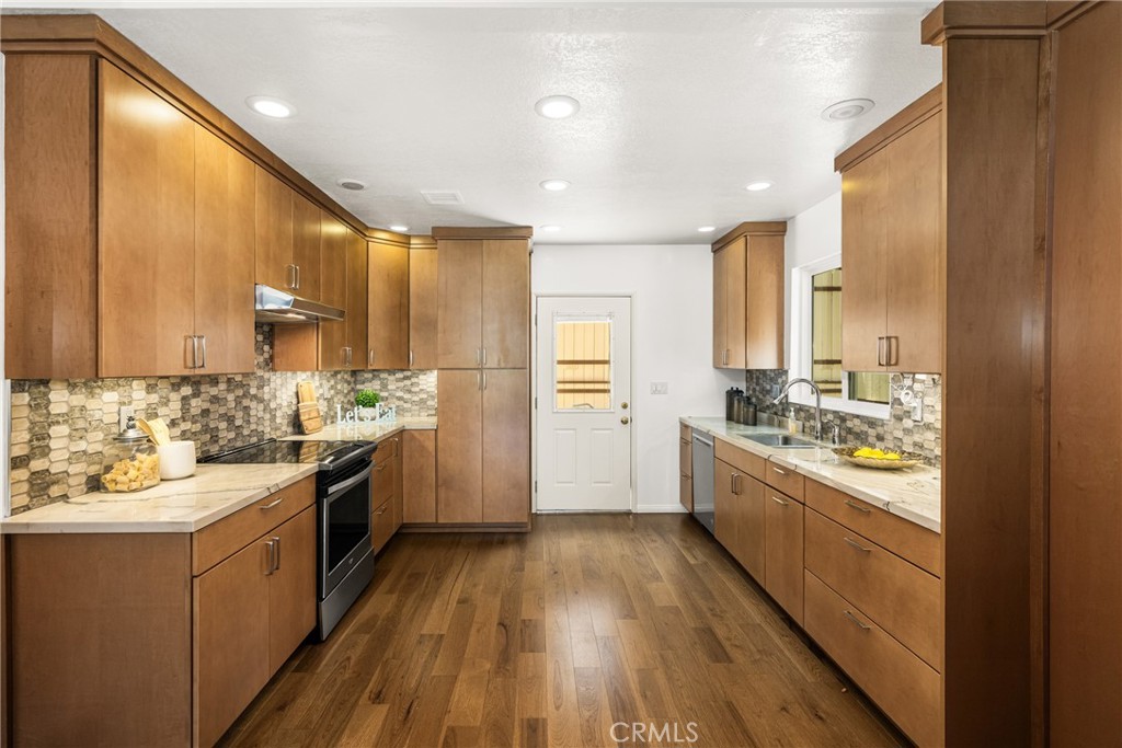 Be8b135c 6e11 4094 Bbf4 1a9d66ea93fa