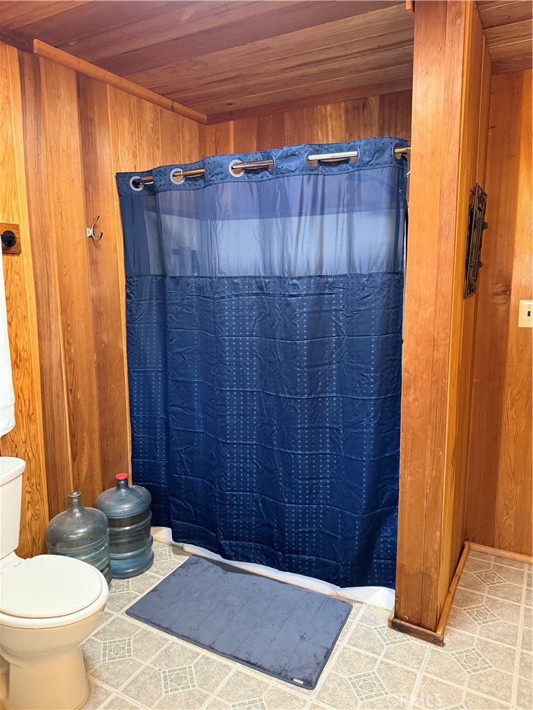 https://media.crmls.org/medias/be8bd117-dd85-45a6-b2b0-3d8198ba95f0.jpg?preset=X-Large