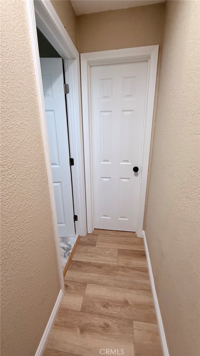 https://media.crmls.org/medias/be8c3820-605b-4fd4-b00b-ec62e4d8f58b.jpg?preset=X-Large