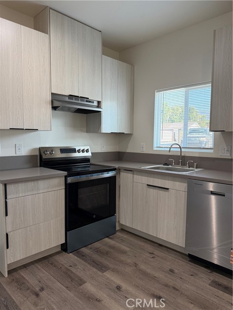 Detail Gallery Image 7 of 31 For 1191 N 1st. Unit "C", Upland,  CA 91786 - 3 Beds | 2 Baths