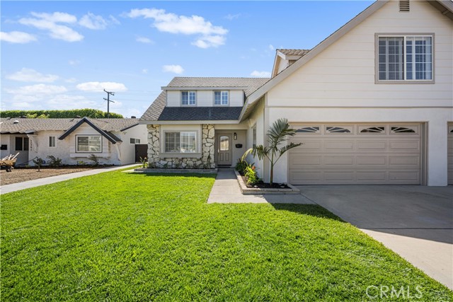11771 Paseo Bonita, Los Alamitos CA: https://media.crmls.org/medias/be8daeaf-7819-4f4f-89cc-27f04e7c05ff.jpg