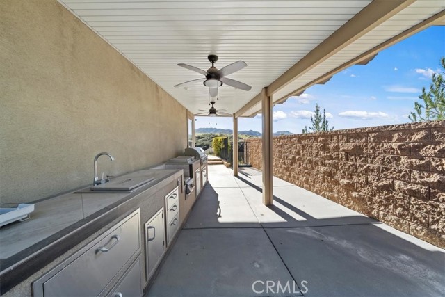 Detail Gallery Image 55 of 61 For 3094 Crystal Ridge Ln, Colton,  CA 92324 - 5 Beds | 5/1 Baths