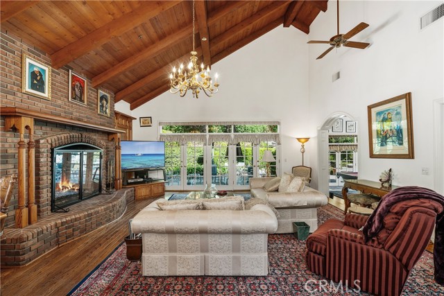 Detail Gallery Image 14 of 42 For 1170 N Englewild Dr., Glendora,  CA 91741 - 5 Beds | 6/1 Baths