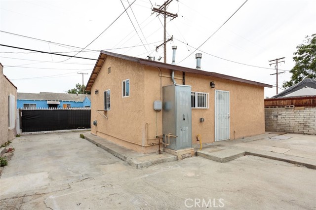 1334 E 92nd St, Los Angeles, CA 90002