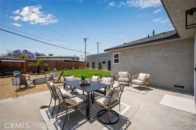 2260 Tevis Avenue, Long Beach CA: https://media.crmls.org/medias/be8ee31b-a4c3-428f-a6f6-7402c68085ed.jpg