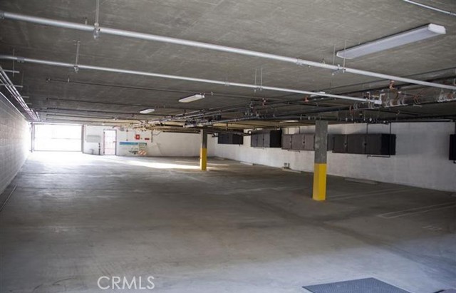 Detail Gallery Image 18 of 20 For 5234 Vantage #105,  Valley Village,  CA 91607 - 2 Beds | 3 Baths