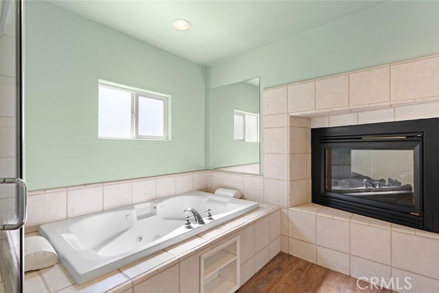 Image 27 of 75 For 31675 Contour