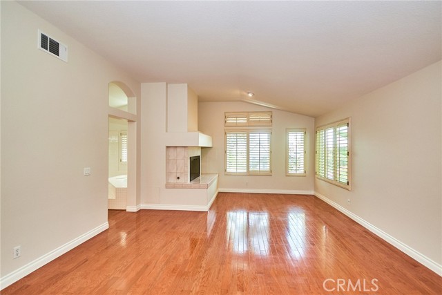 Image 29 of 51 For 26821 Moore Oaks Road