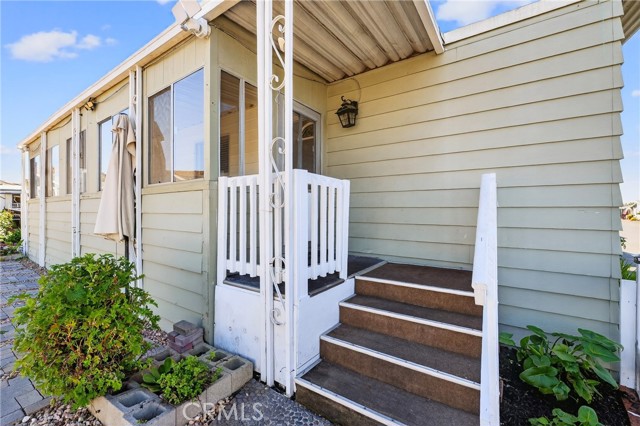 Detail Gallery Image 11 of 68 For 201 E Arrow Hwy #12,  Glendora,  CA 91740 - 3 Beds | 2 Baths