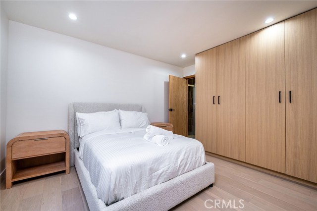 4 Bed Home for Sale in Sherman Oaks, California