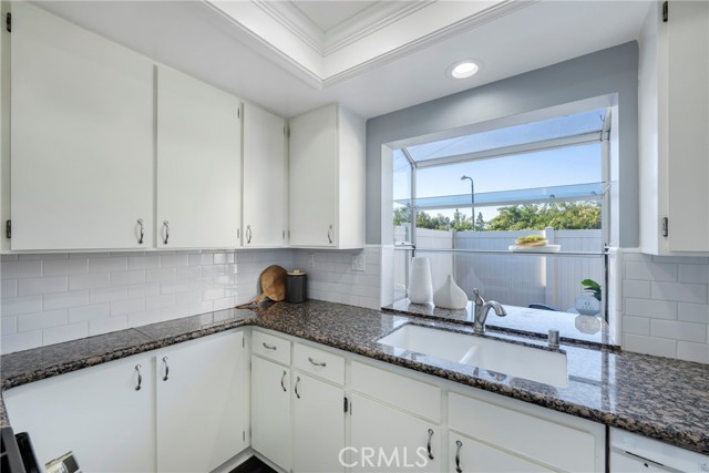 Detail Gallery Image 6 of 46 For 6631 Kameha Cir, Yorba Linda,  CA 92886 - 2 Beds | 1/1 Baths