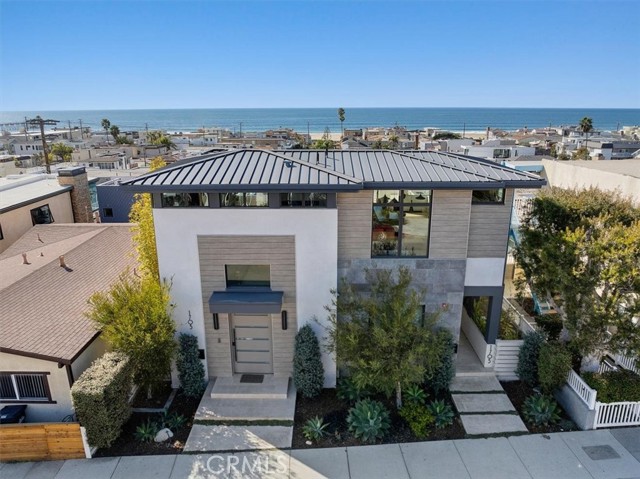 1703 Manhattan Avenue, Hermosa Beach, California 90254, 6 Bedrooms Bedrooms, ,6 BathroomsBathrooms,Residential,For Sale,Manhattan,SB25027848