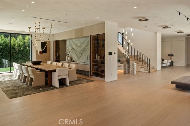 16093 Royal Oak Road photo 35
