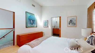 3205 Bayview Drive, Manhattan Beach CA: https://media.crmls.org/medias/be945029-6d7a-41db-9876-bad2448df548.jpg