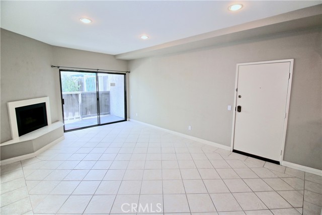 17914 Magnolia Boulevard, Encino CA: https://media.crmls.org/medias/be95ebc8-4940-4115-94df-99705e84417d.jpg