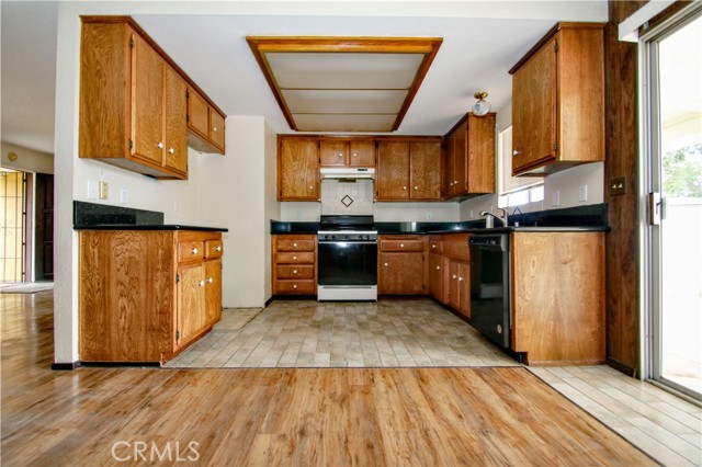 56616 Joshua, Yucca Valley CA: https://media.crmls.org/medias/be95ecec-525b-48d9-a347-b97ab0a86797.jpg