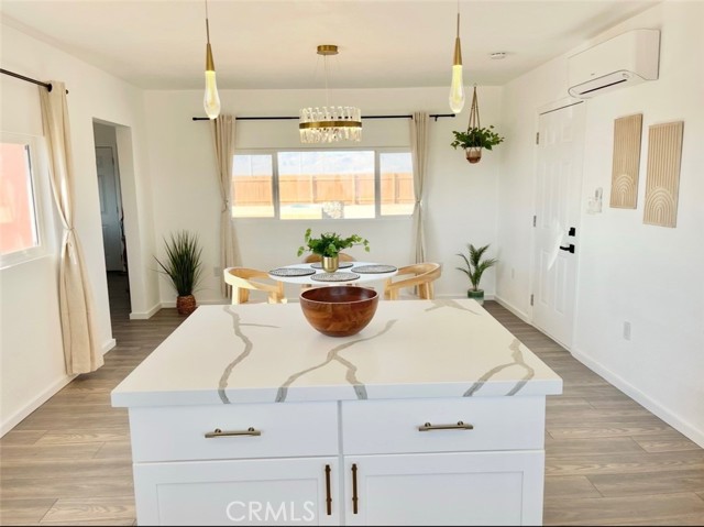 3191 Pearl Springs Avenue, 29 Palms CA: https://media.crmls.org/medias/be96960d-9969-4854-b640-4a87342b7a27.jpg
